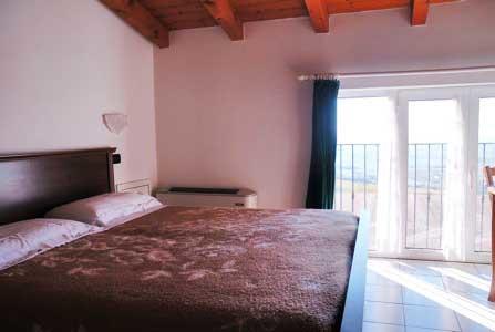 Agriturismo La Roccia Villa Vo Buitenkant foto